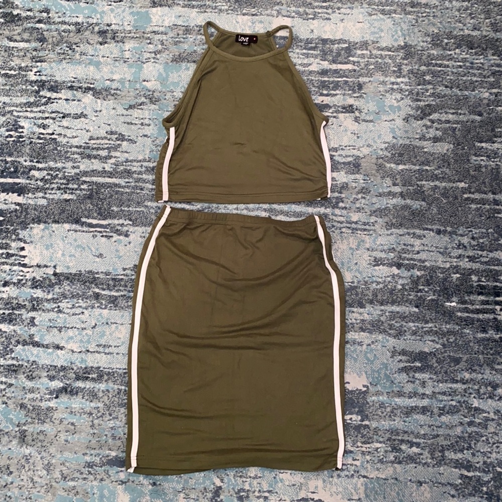 LOVE-Olive Color Matching set